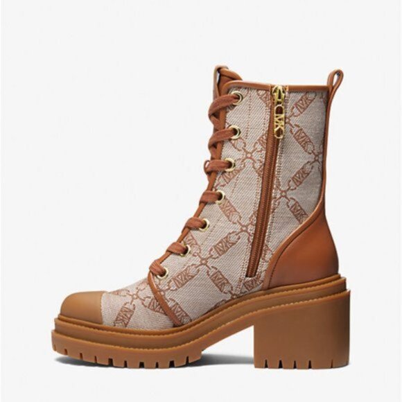 $106 NWT MICHAEL KORS Natural/Luggage Signature Boot - Picture 9 of 10